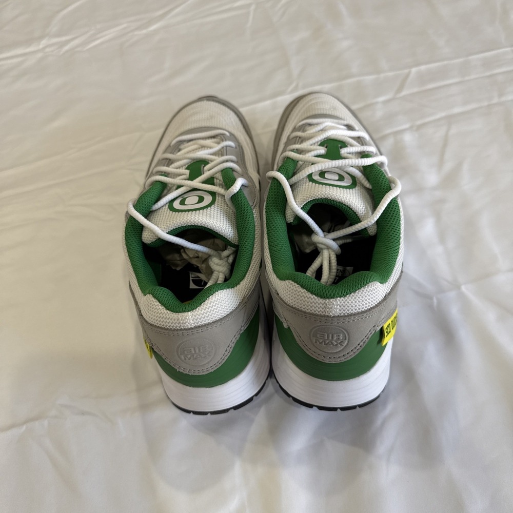 New Nike Air Max Verse Oregon Ducks New With Box Sz Men's 7/Women's 8.5 - Picture 8 of 17